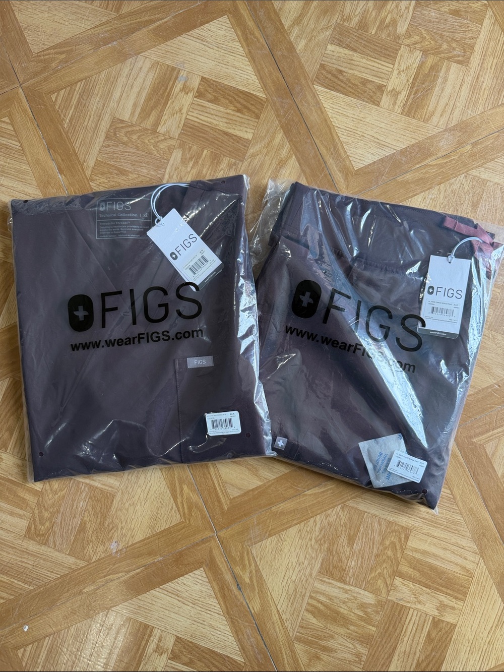 Figs Scrubs Set Espresso Catarina Top & Kade Cargo Pants NWT